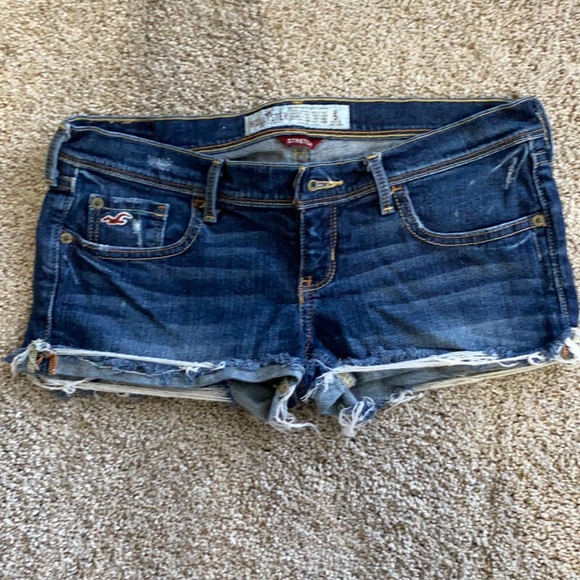 Buy > 5 inch inseam shorts hollister > in stock